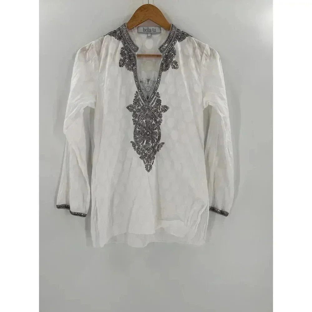 BELLA TU White/Blue Sequin Embroidery Tunic SZ XSmall Boho Chic Preppy Vacation